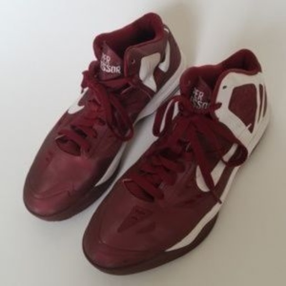 Nike Hyper Aggressor red basketball shoes- A2 - Picture 7 of 8